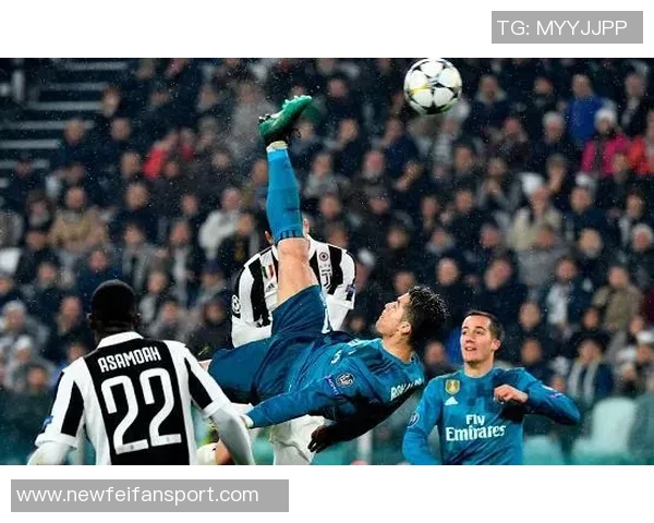 过年欢乐夜摩根感叹精彩时刻C罗再展绝技倒钩进球引热议 过年欢乐夜摩根感叹精彩时刻C罗再展绝技倒钩进球引热议