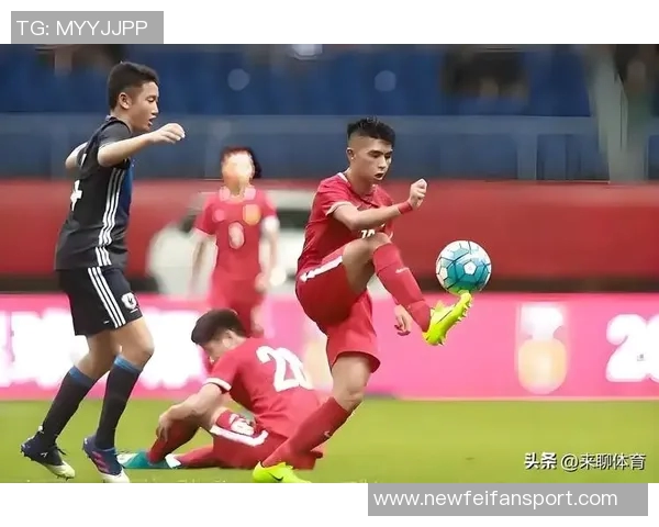 上海新援崔晓龙训练受伤将缺席揭幕战球队面临人员短缺挑战 上海新援崔晓龙训练受伤将缺席揭幕战球队面临人员短缺挑战