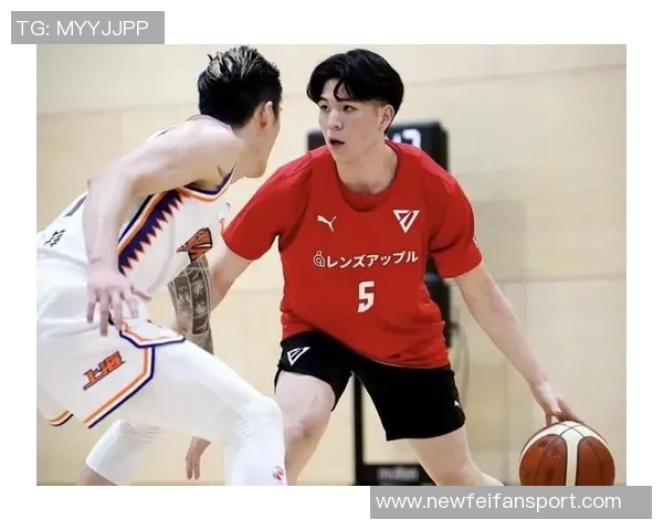 上海新援崔晓龙训练受伤将缺席揭幕战球队面临人员短缺挑战 上海新援崔晓龙训练受伤将缺席揭幕战球队面临人员短缺挑战