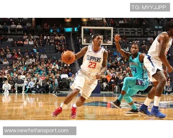 路威称保罗智商超群召集格里芬小乔丹组建复仇者联盟引领舆论风向